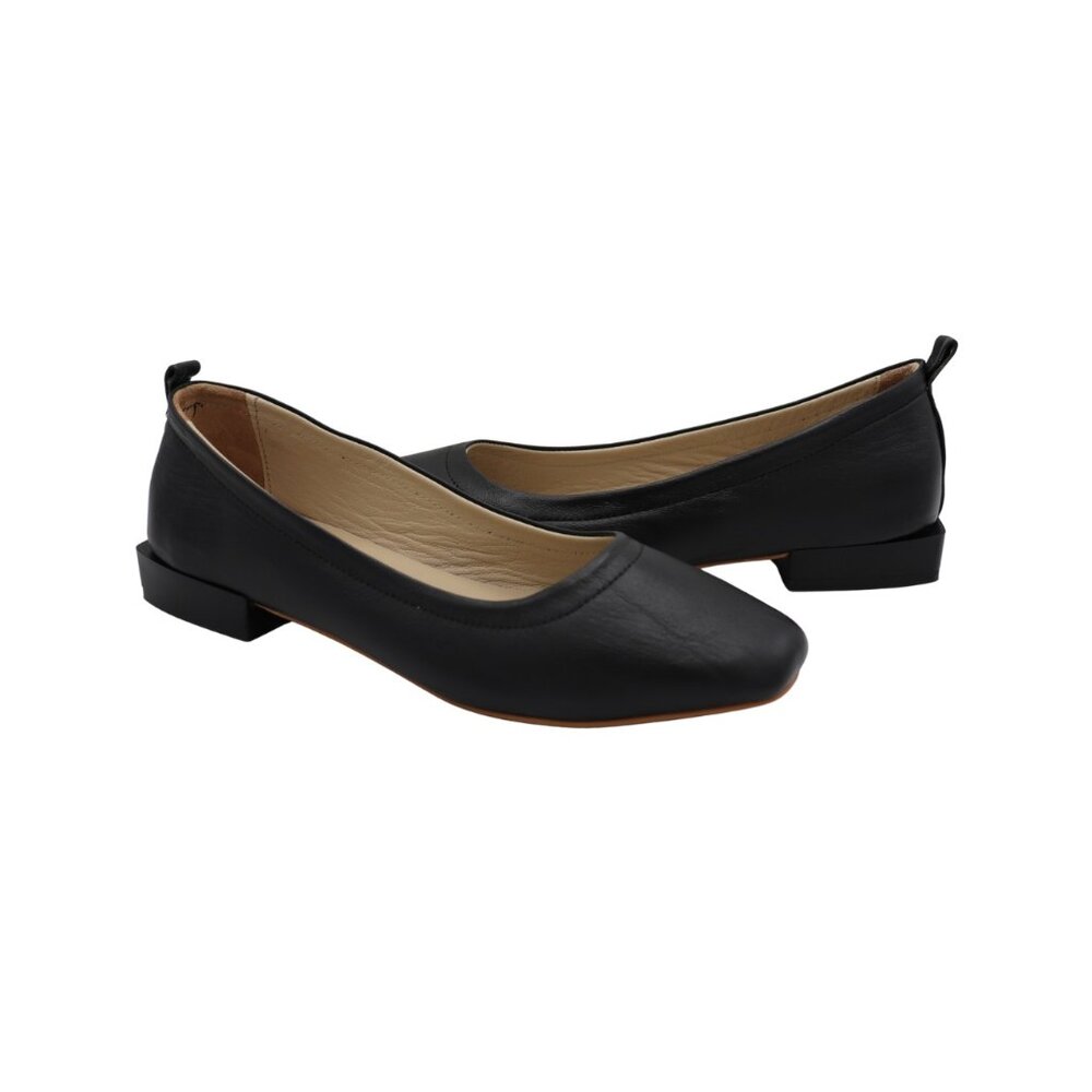 Avah Black Leather Flat